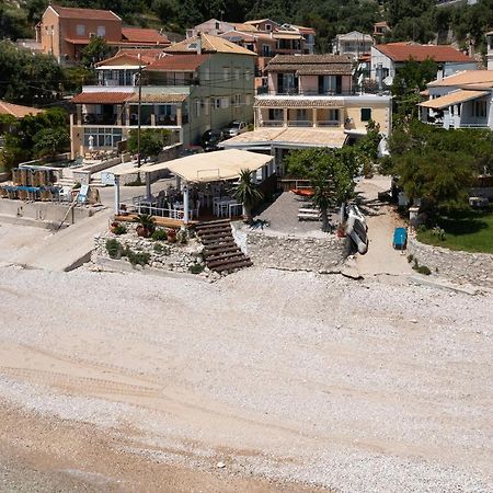 Salt & Sun Apartments By Konnect, At Kaminaki Beach Ниссаки Экстерьер фото